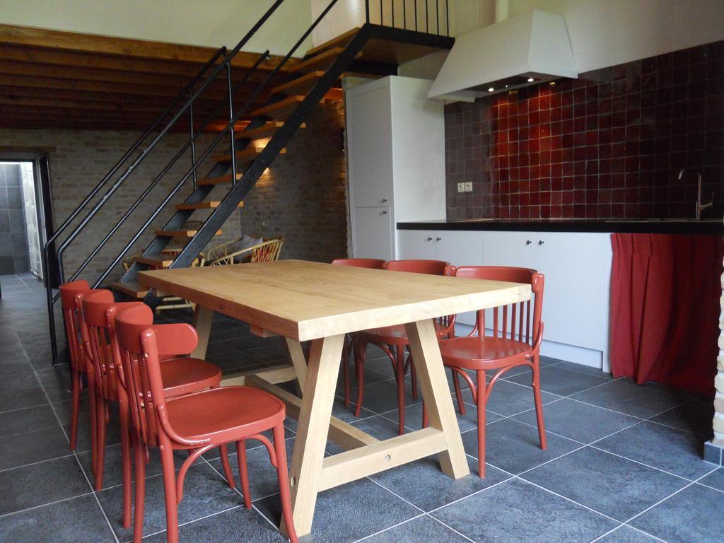 Villa Tannine et Cuisine à Jabbeke  Chambre photo